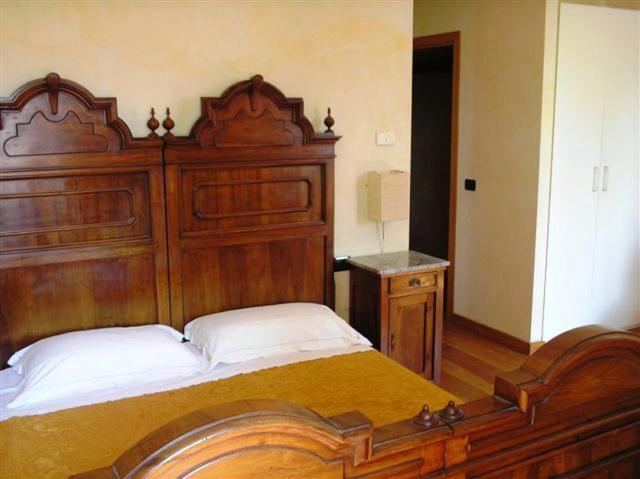 Gasthaus Agriturismo Corte Ponte Dei Tedeschi Ostiglia Zimmer foto