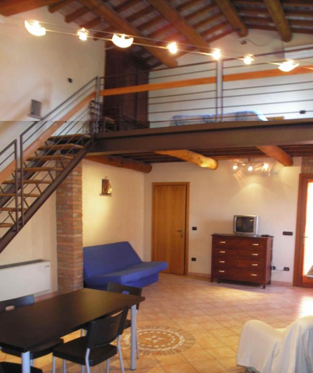 Gasthaus Agriturismo Corte Ponte Dei Tedeschi Ostiglia Zimmer foto